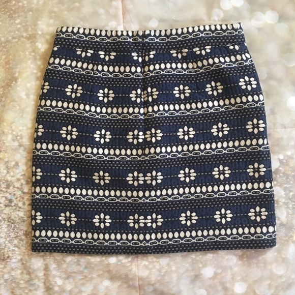 J Crew Blue White Floral Jacquard Mini Skirt 2 - Picture 8 of 8